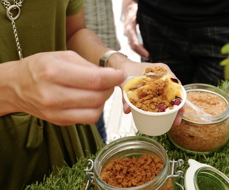 Bar A Frozen Yogurts Soire E Entreprise Paris Les Furibons