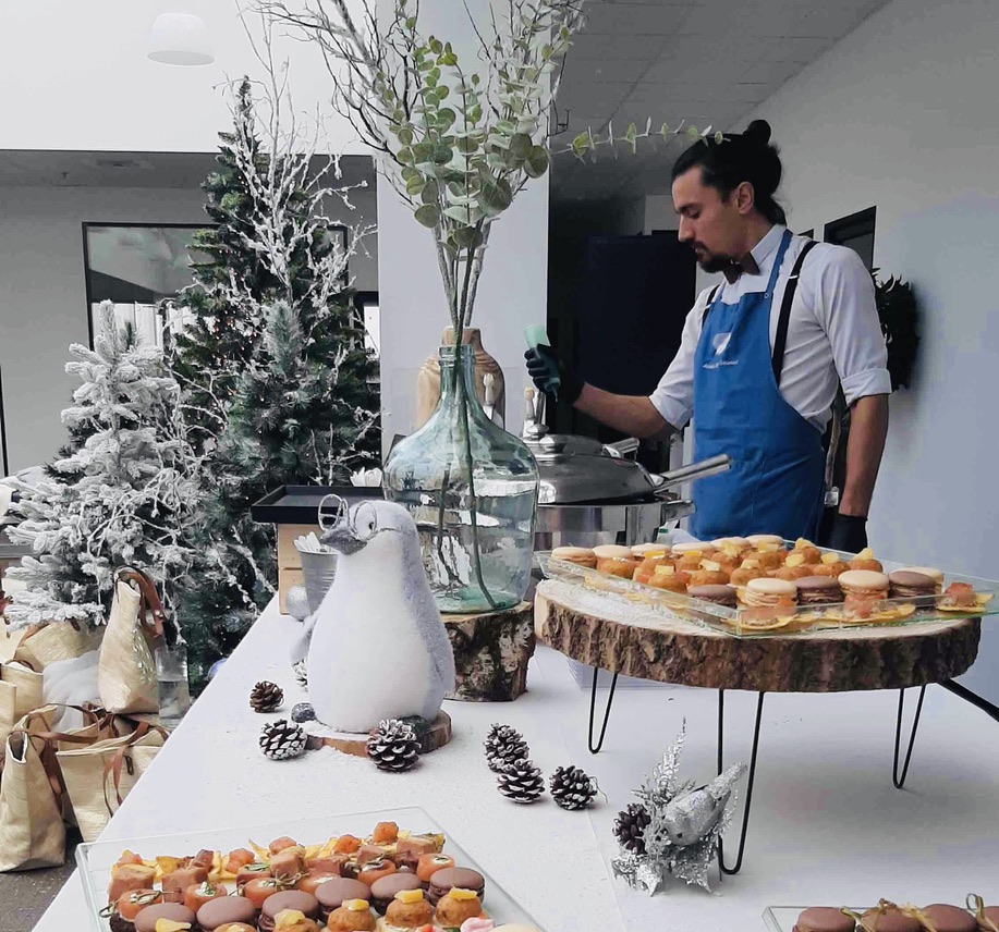 De Jeuner De Noel En Etreprise Traiteur Les Furibons Paris