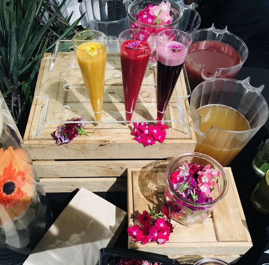 Prestation Bar A Fleurs Printemps En Entreprise Les Furibons Paris